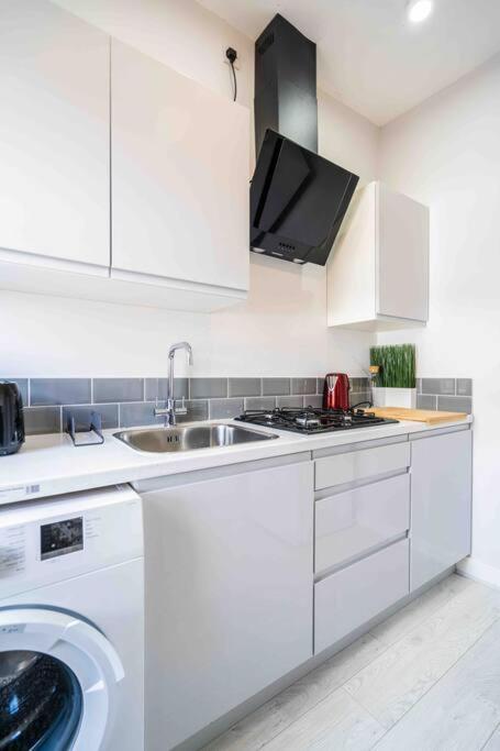 Апартаменти Modern Flat In Moseley With Free Parking Бірмінгем Екстер'єр фото