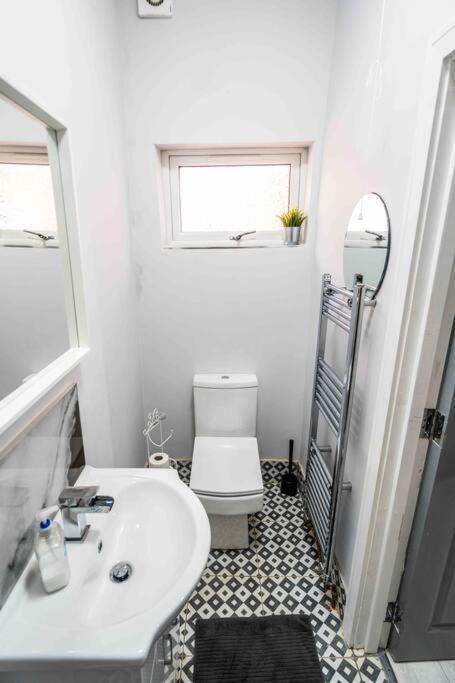 Апартаменти Modern Flat In Moseley With Free Parking Бірмінгем Екстер'єр фото