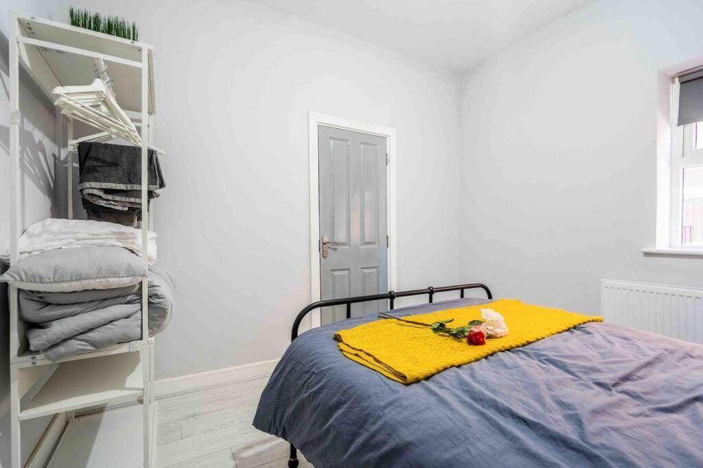 Апартаменти Modern Flat In Moseley With Free Parking Бірмінгем Екстер'єр фото